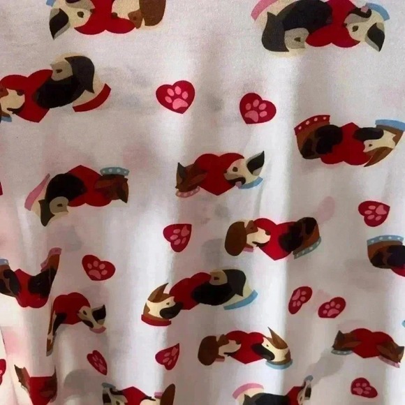 Lularoe XS dog Perfect Tee NWT. White with red , and cute dog ❤️. - Picture 5 of 6